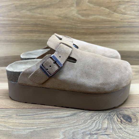 Love Cat Studio Boston Clogs Womens 5 EU 36 Sand Soft Foot Bed Sand Platform - Picture 5 of 10